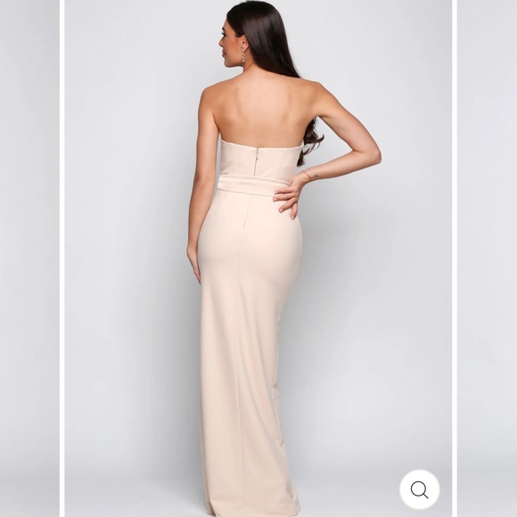 NWT Samantha Rose Women’s Christoph Dress in White - Picture 2 of 7